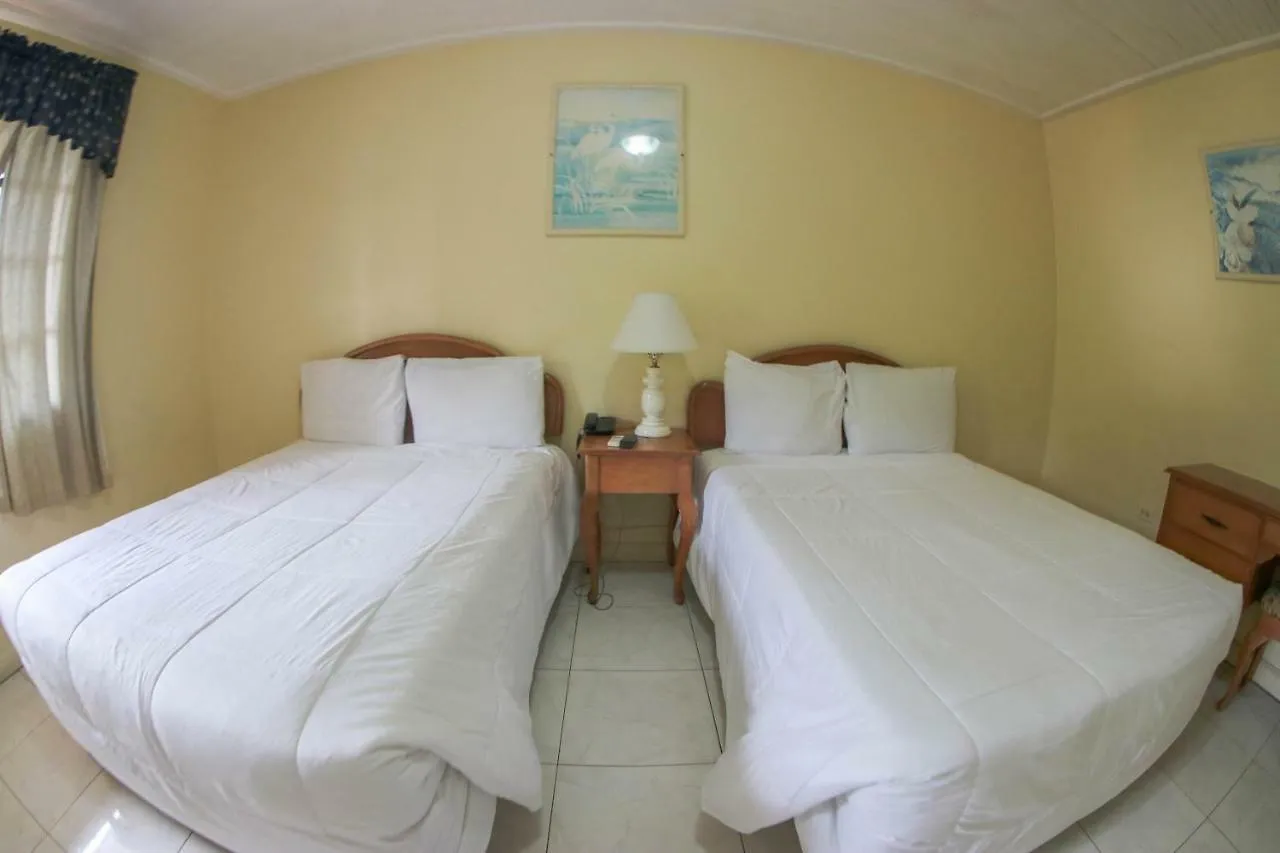 Hotel Comfort Rooms At Grandiosa Montego Bay