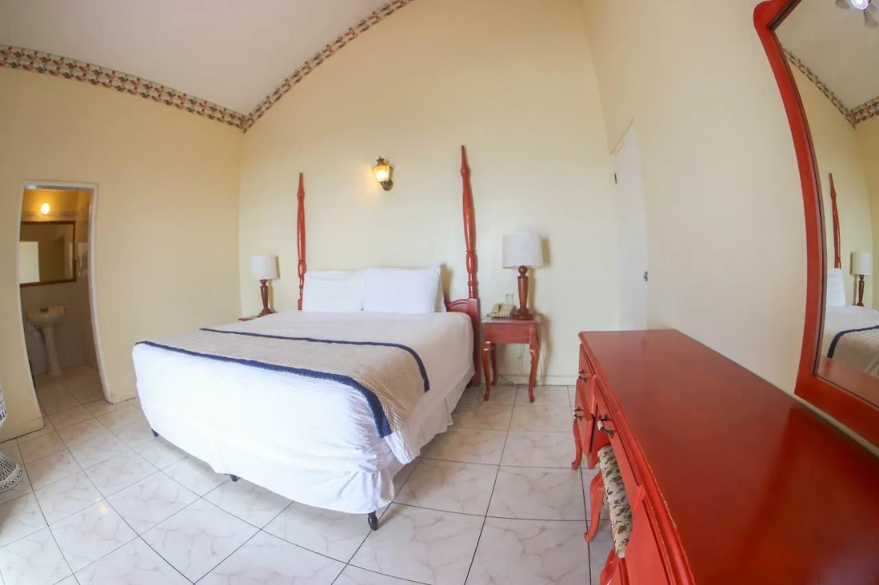 **** Hotel Comfort Rooms At Grandiosa Montego Bay Jamaica