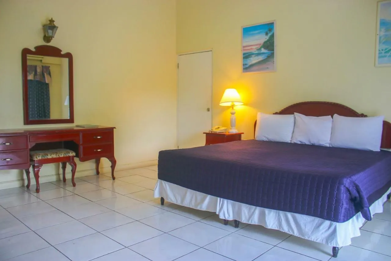 Comfort Rooms At Grandiosa Montego Bay Hotel