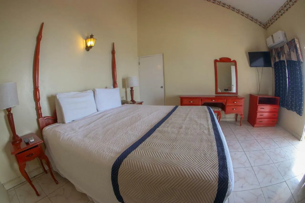 **** Hotel Comfort Rooms At Grandiosa Montego Bay Jamaica